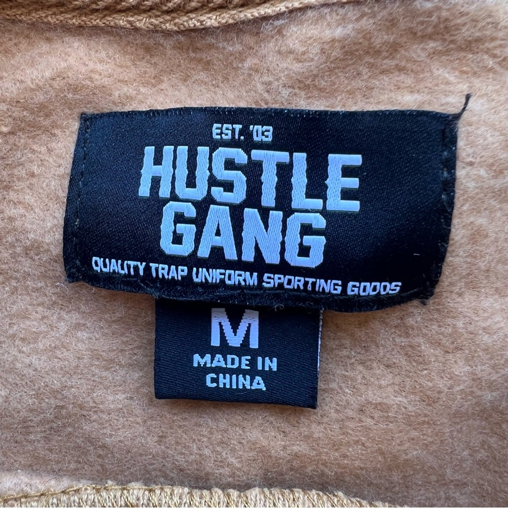 Hustle Gang Signature Headdress Graphic Crewneck Sweatshirt - Picture 5 of 10